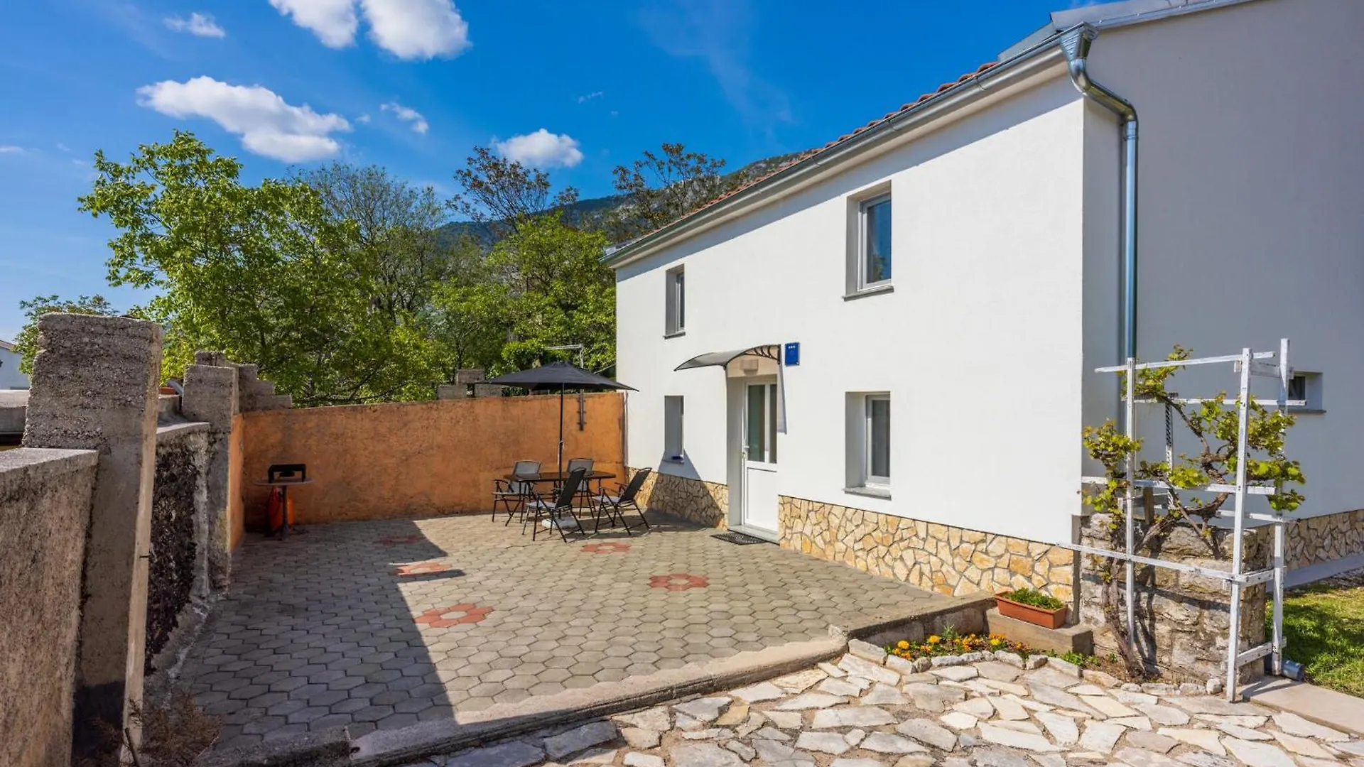 Holiday home Kuca Za Odmor Tena Tribalj